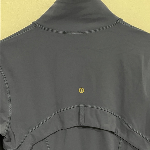 Lululemon define jacket *Nulu* in color shade/gold - Picture 14 of 16